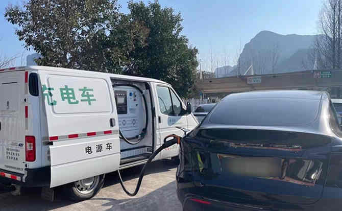 成华区汽车搭电