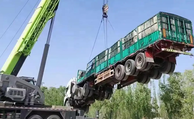 成华区道路脱困救援案例